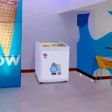 Congelador para Helados Tokyo TCONH220R 132 Net Vid.curvo Desliz.